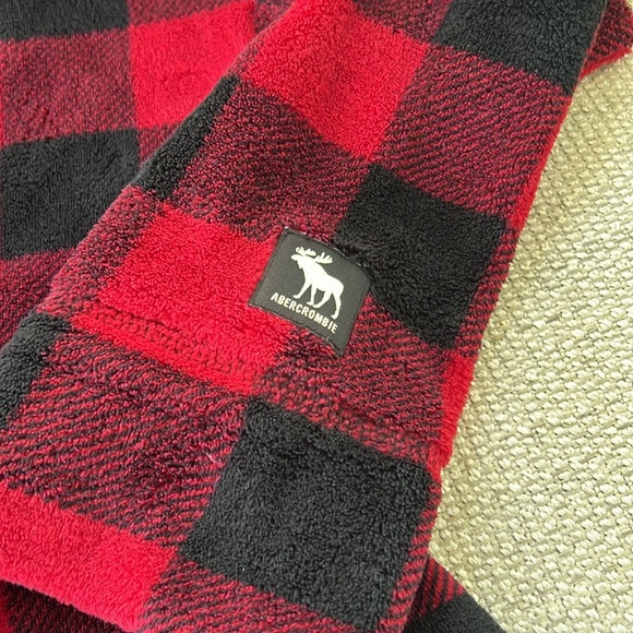 Buffalo Check hooded Robe - Picture 4 of 5